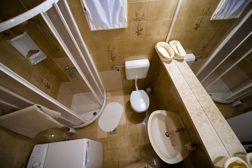 Apartment Al Porto Rovinj Oda fotoğraf