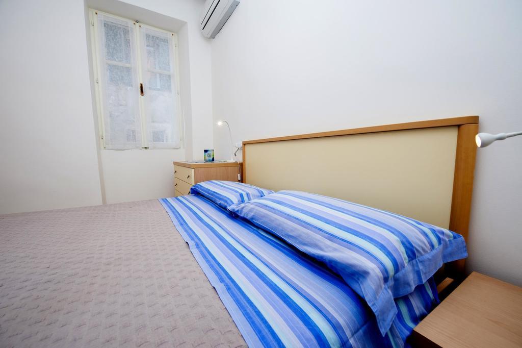 Apartment Al Porto Rovinj Oda fotoğraf